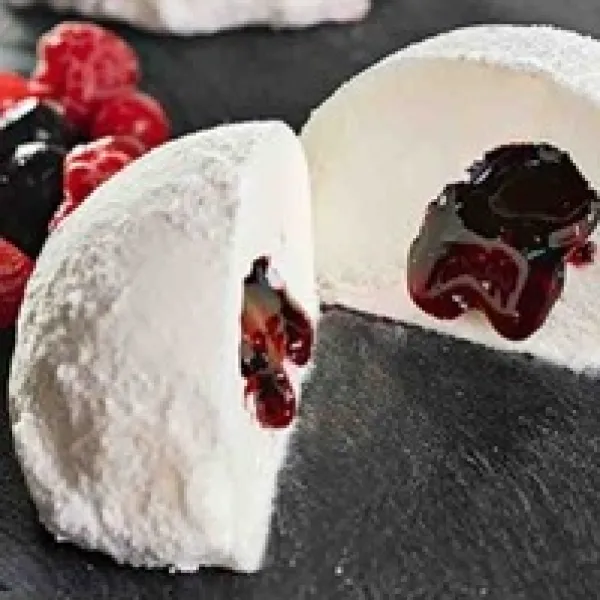 MOCHI CHEESECAKE Y FRUTOS ROJOS +1.6€